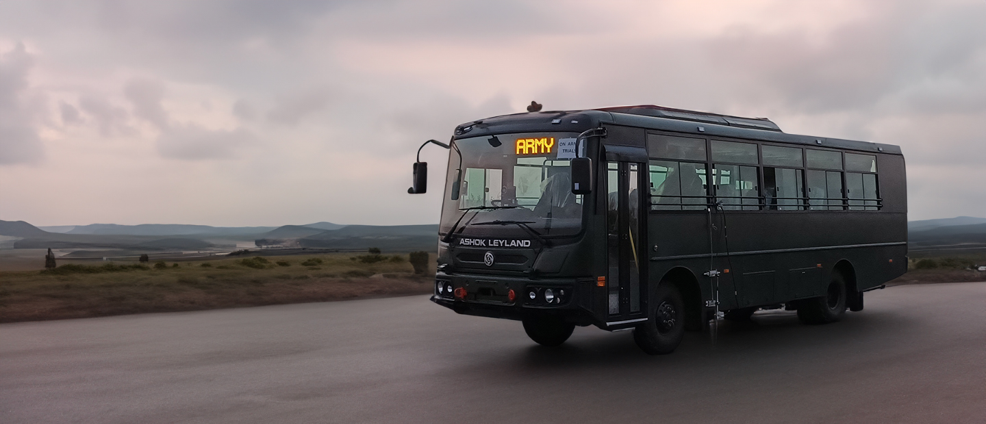 https://www.ashokleyland.com/backend/wp-content/uploads/2024/02/SCB-4x4_Vehicle-for-Various-Use-1440x620px.jpg