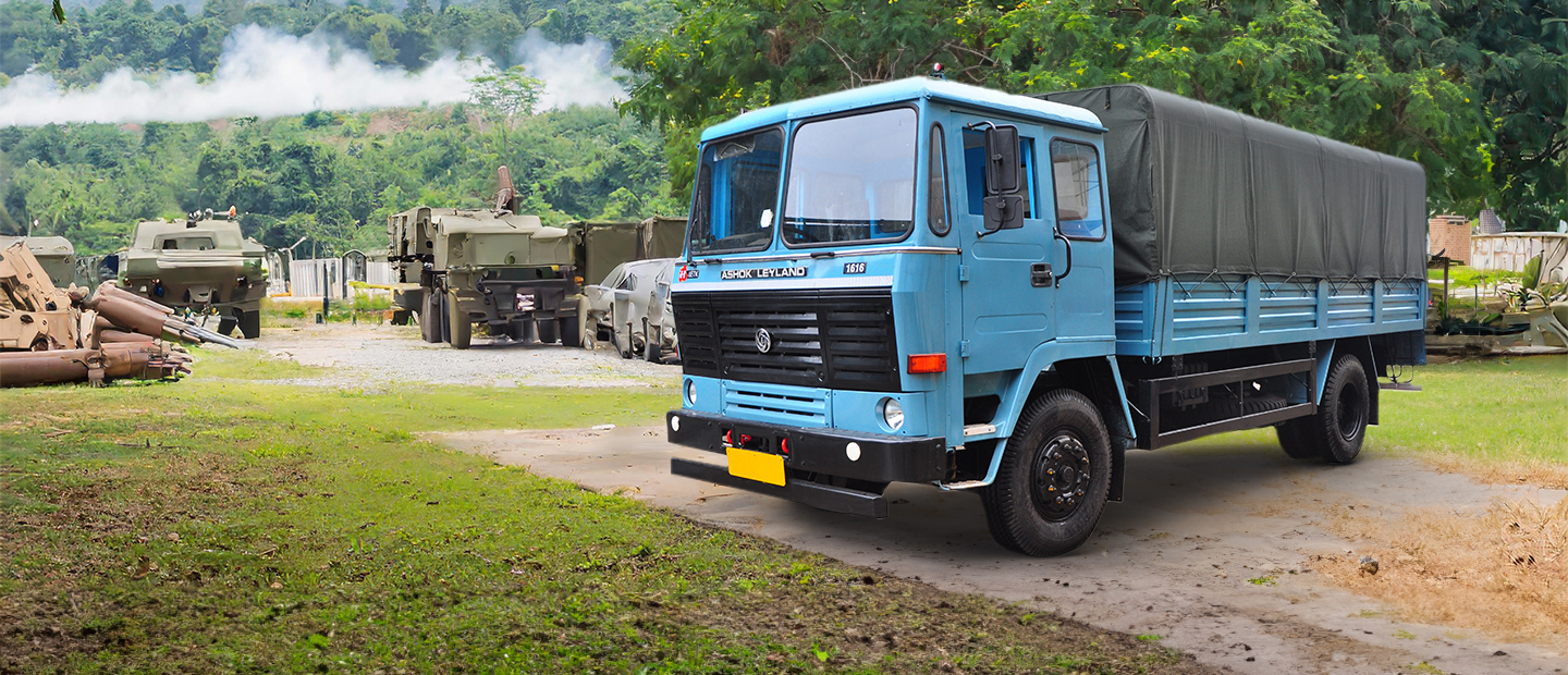 https://www.ashokleyland.com/backend/wp-content/uploads/2024/04/Bagh_4x4.jpg