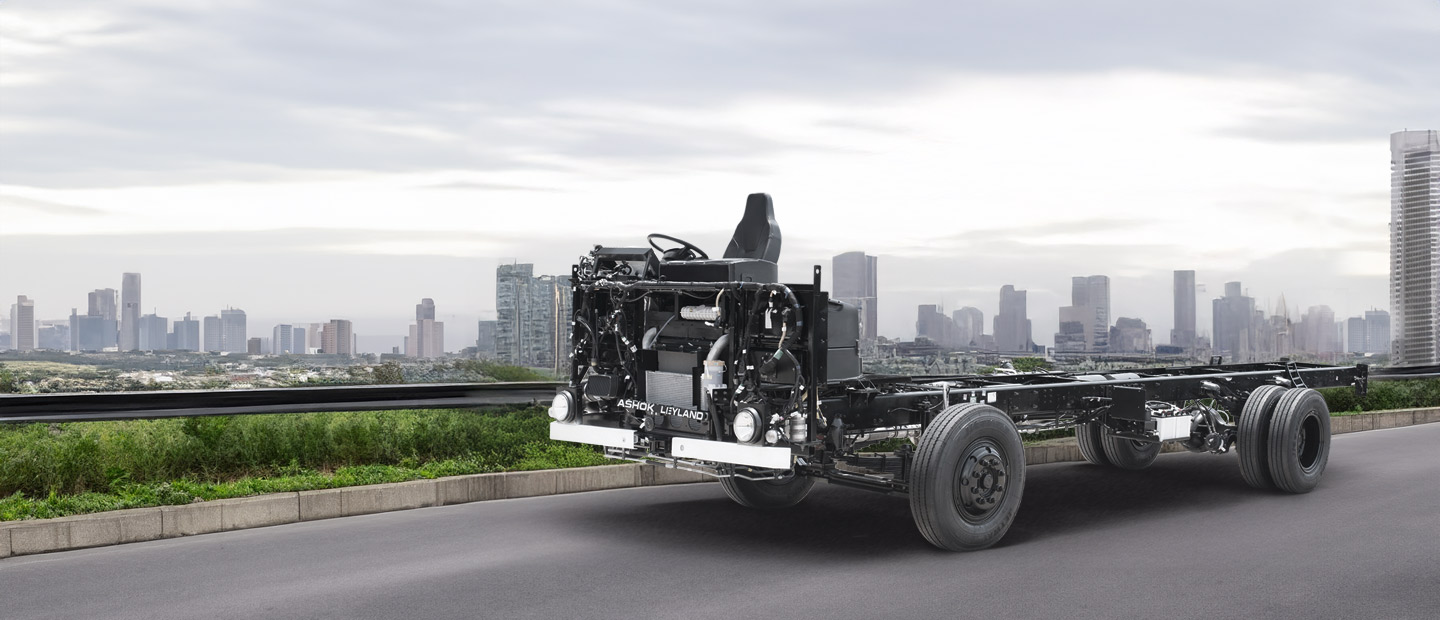 https://www.ashokleyland.com/backend/wp-content/uploads/2024/11/Lynx-strong_2.jpg